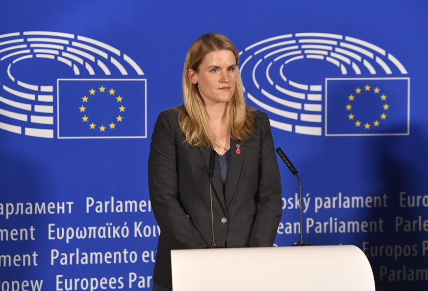 Facebook whistleblower Frances Haugen makes a press statement after speaking to MEP&#039;s at the European Parliament in Brussels, Monday, Nov. 8, 2021. MEP&#039;s and Facebook whistleblower Frances H ...