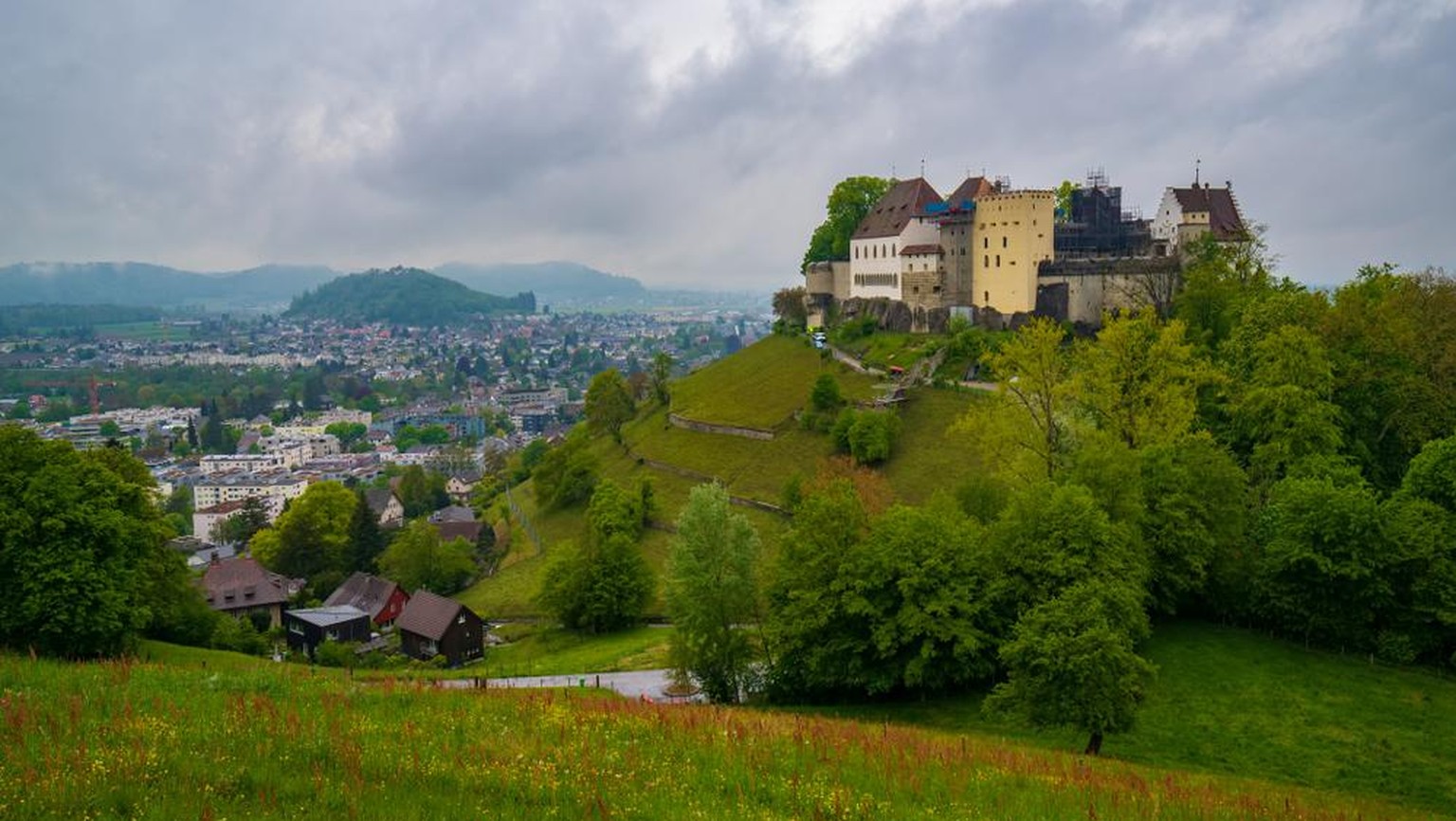 Schloss Lenzburg