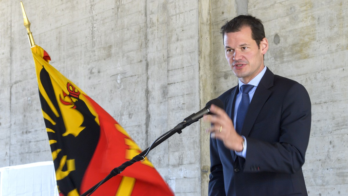 Pierre Maudet, president du Conseil d'Etat Genevois, s'exprime, lors de la ceremonie de la pose de la premiere pierre de la transformation des infrastructures du centre de logistique civile  ...