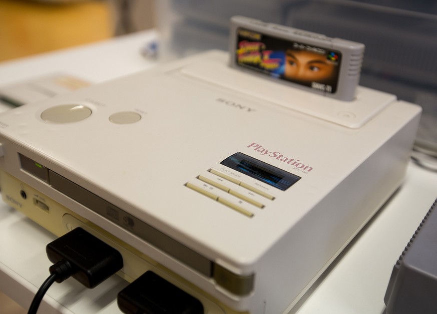 Prototyp der Nintendo PlayStation.