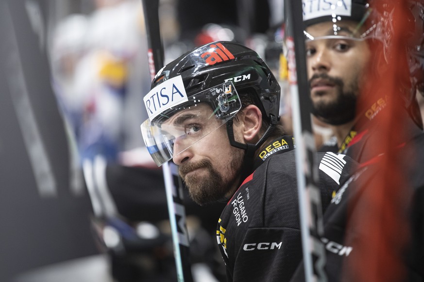 Lugano&#039;s player Mark Arcobello, during the preliminary round game of the National League 2022/23 between HC Lugano and EHC Kloten at the ice stadium Corner Arrena, Friday, September 30, 2022. (KE ...