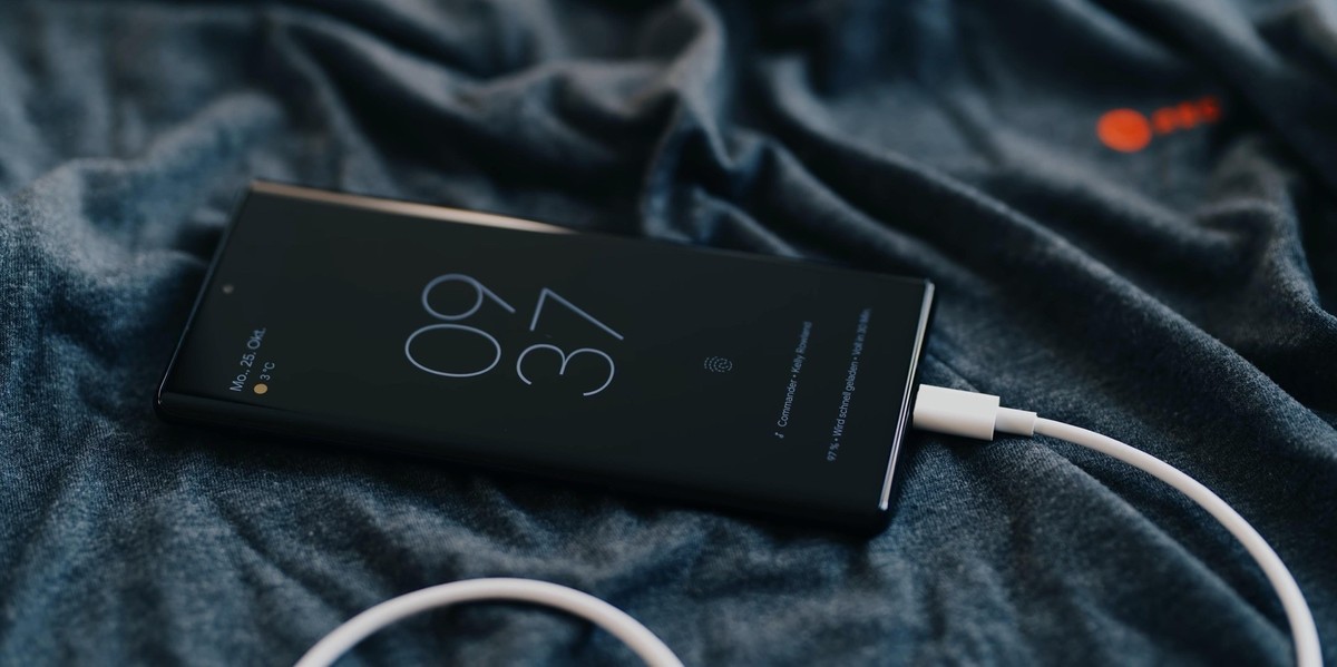 Berlin, 11 November 2021: Google Pixel 6 Pro - High Tech Smartphone With Big Screen And Modern Design. Concept For Mobile Phone, Communication And Technology