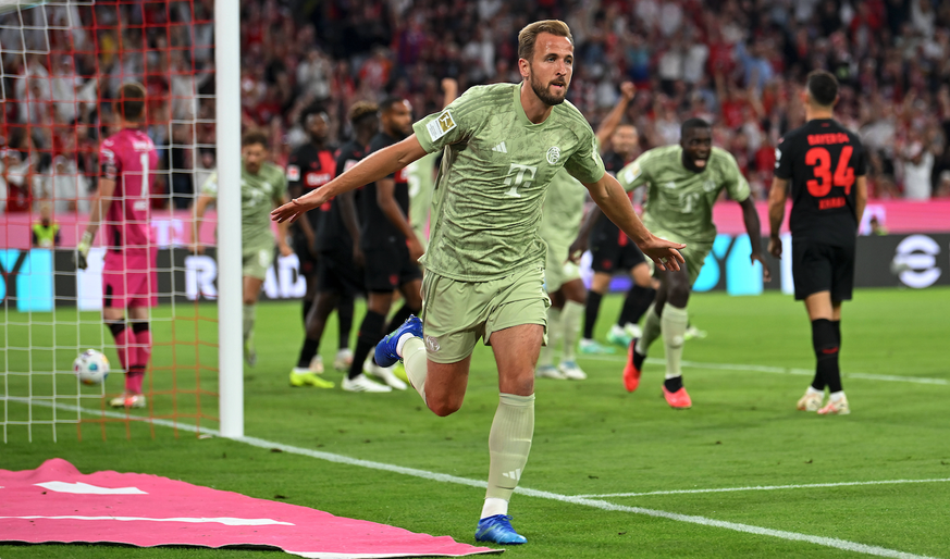IMAGO / Ulrich Hufnagel

Muenchen, Allianz Arena, 15.09.23, GER, Herren, 1.Bundesliga, Saison 2023-2024, FC Bayern Muenchen - Bayer 04 Leverkusen Bild: Harry KANE (Muenchen) jubelt nach seinem Tor zum ...