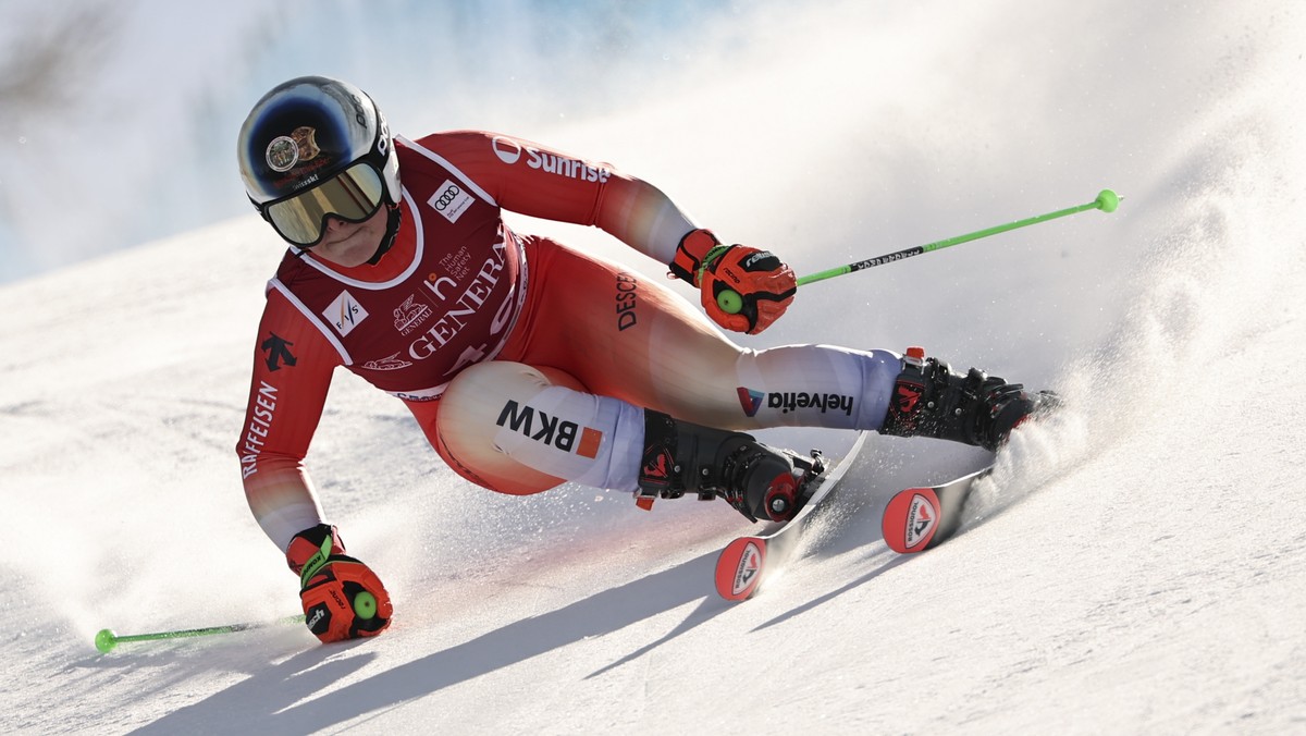 Switzerland's Stefanie Grob speeds down the course during an alpine ski, women's World Cup giant slalom in Sestriere, Italy, Friday, Feb. 21, 2025. (AP Photo/Marco Trovati)