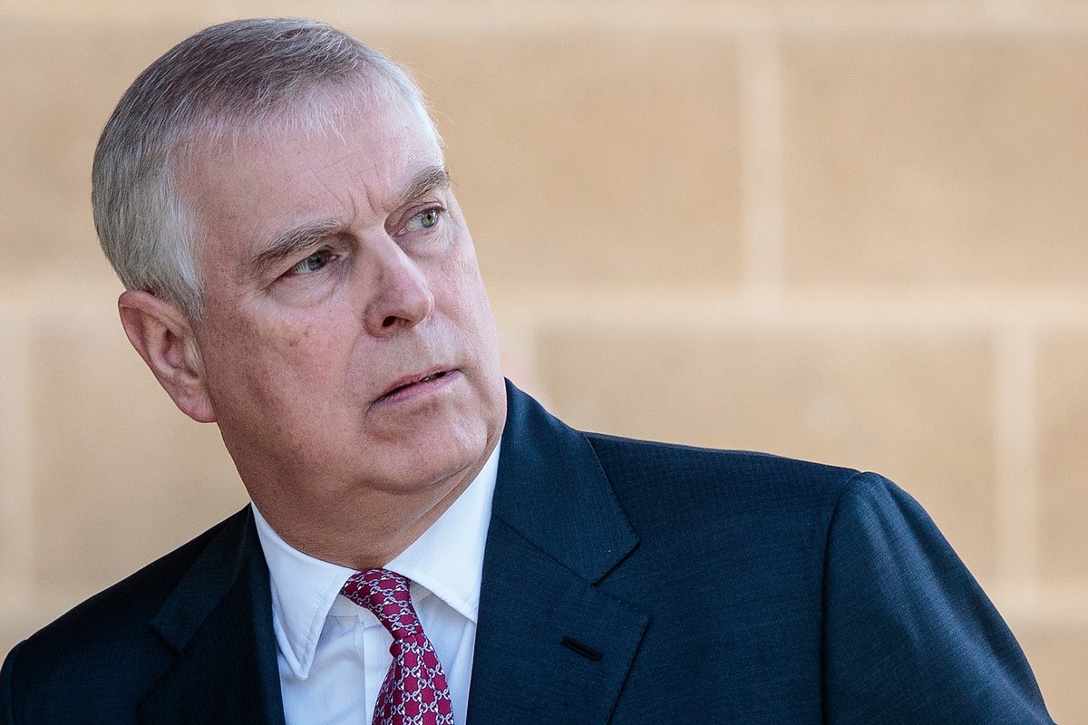 epa08005337 (FILE) Britain's Prince Andrew, Duke of York arriving at Murdoch University in Perth, Western Australia, Australia, 02 October 2019. Prince Andrew is facing a backlash following his N ...