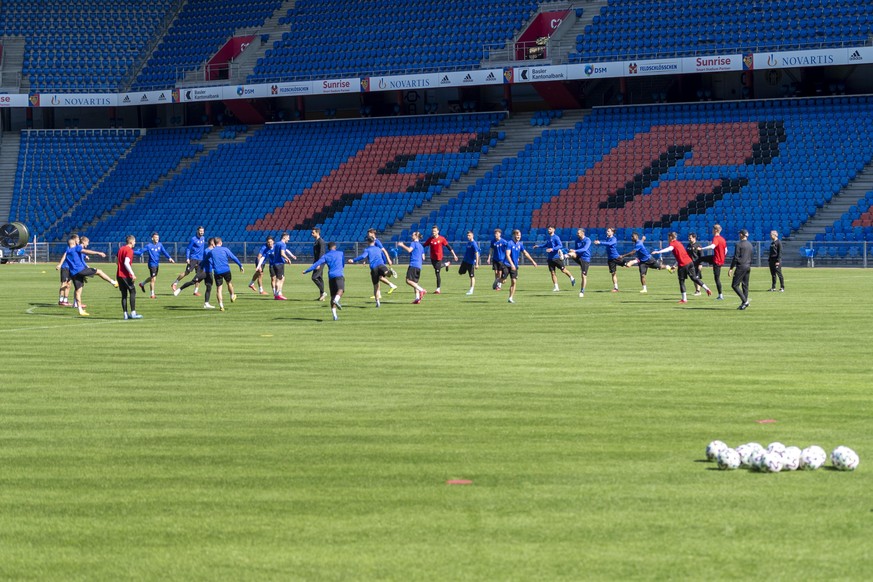 Die erste Mannschaft des FC Basel 1893 beim Training im Stadion St. Jakob-Park in Basel, am Mittwoch, 20. Mai 2020. (KEYSTONE/Georgios Kefalas)