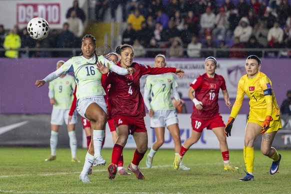 Switzerland's Aurelie Csillag, Turkey's Eda Karatas, Switzerland's Riola Xhemaili, Turkey's Busem Seker and Turkey's Selda Akgoez, from left, during the FIFA 2027 Women's ...