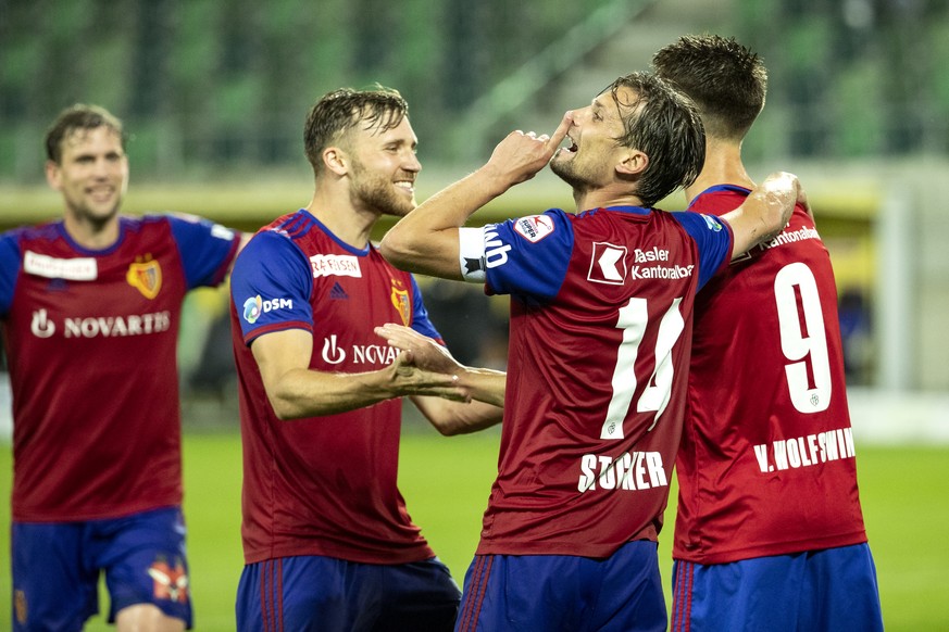 Jubel bei Basels Valentin Stocker im Fussball Meisterschaftsspiel der Super League zwischen dem FC St. Gallen und dem FC Basel, am Mittwoch, 22. Juli 2020, im Kybunpark in St. Gallen. (KEYSTONE/Alexan ...