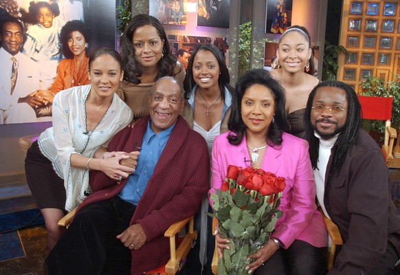 FILE - Members of Bill Cosby&#039;s television family, the Huxtables, Sabrina Le Beauf, from left, Tempest Bledsoe, Cosby, Keshia Knight Pulliam, Phylicia Rashad, Raven Symone and Malcolm-Jamal Warner ...