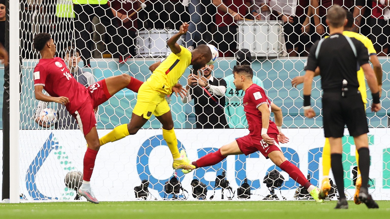 epa10316233 Enner Valencia (C) of Ecuador scores an offside goal during the FIFA World Cup 2022 group A Opening Match between Qatar and Ecuador at Al Bayt Stadium in Al Khor, Qatar, 20 November 2022.  ...