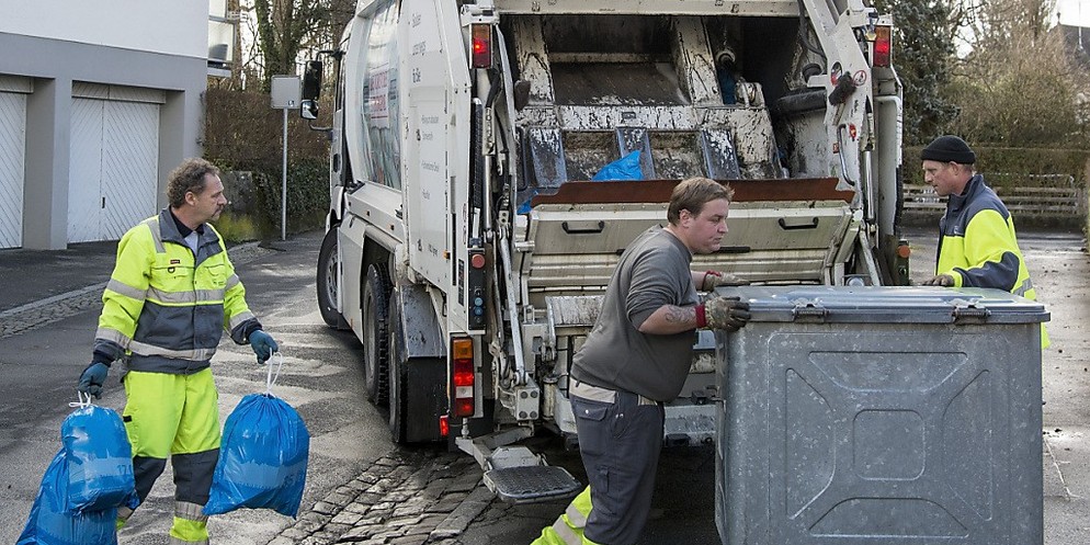 Der Bezirk Horgen hat den Abfalltransport für das kommende Jahr an ein Aargauer Unternehmen vergeben, weil dieses ein massiv günstigeres Angebot machte. Für die lokalen Firmen ein Schlag ins Gesicht,  ...