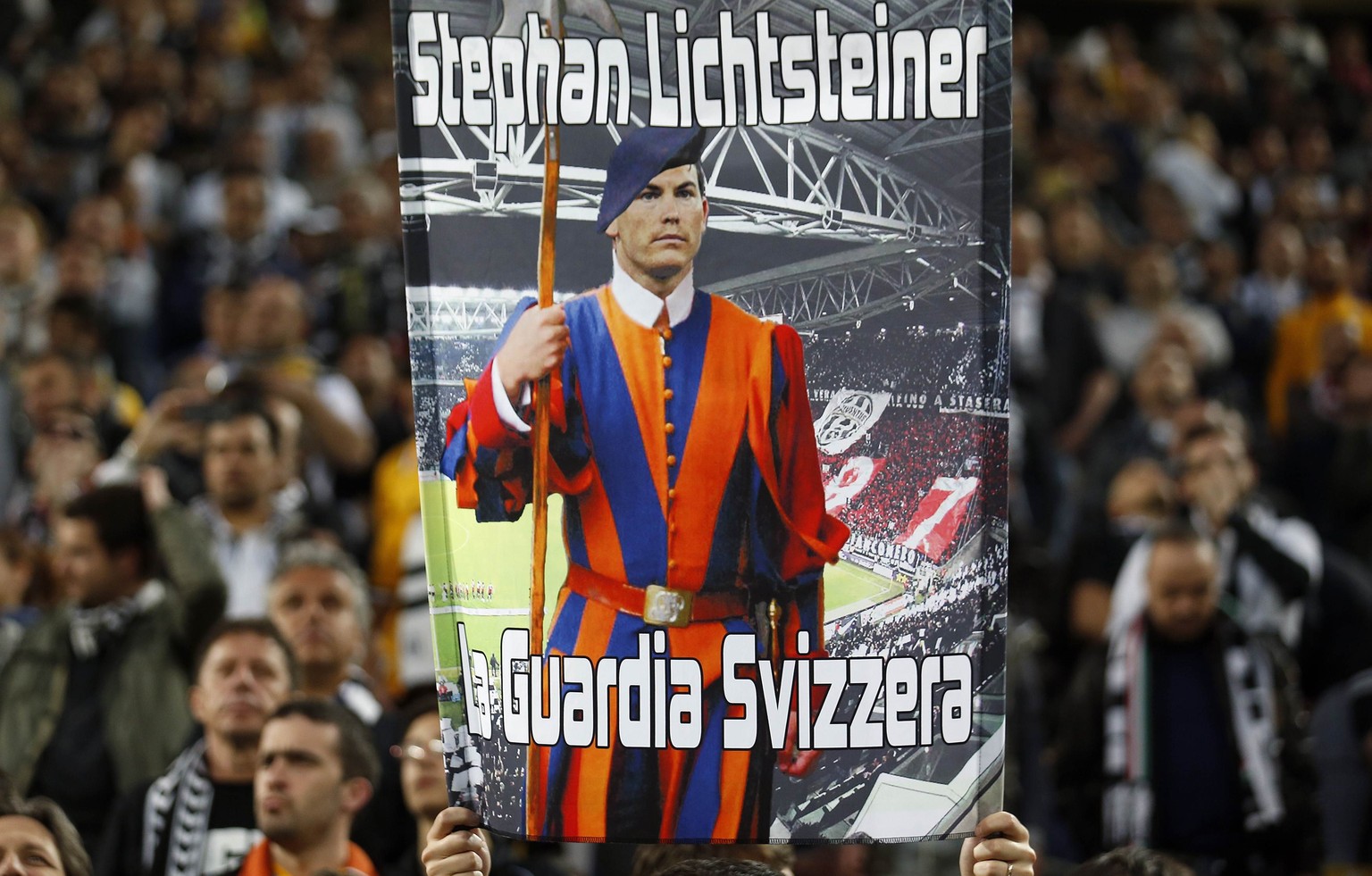 «La Guardia Svizzera» Stephan Lichtsteiner ist der bestverdienenste Schweizer in der Serie A.