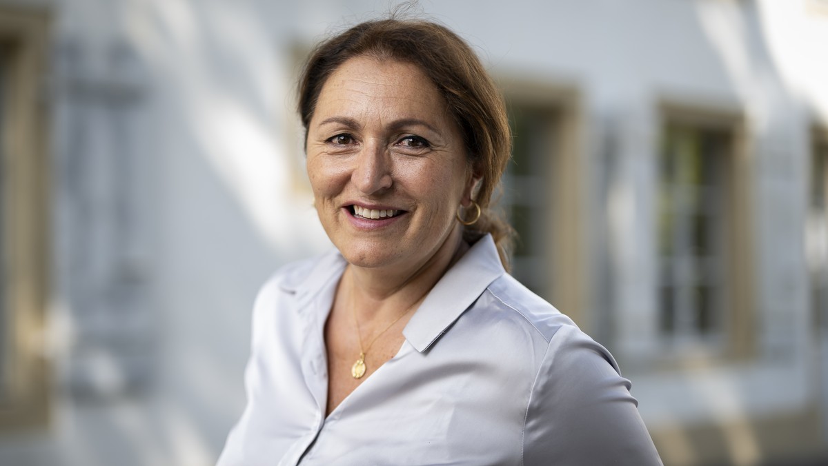 Biel-hat-erstmals-eine-Frau-als-Stapi-Glenda-Gonzalez-Bassi-gew-hlt
