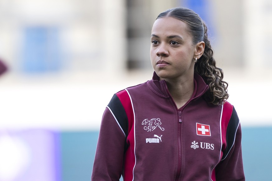 epa12792469 Switzerland's Iman Beney looks on prior to the FIFA 2027 Women's World Cup qualifying soccer match between Switzerland and Northern Ireland in Lausanne, Switzerland, 03 March 202 ...