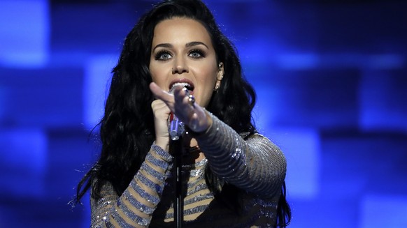 Singer Katy Perry performs during the final day of the Democratic National Convention in Philadelphia, Thursday, July 28, 2016. (AP Photo/Matt Rourke)