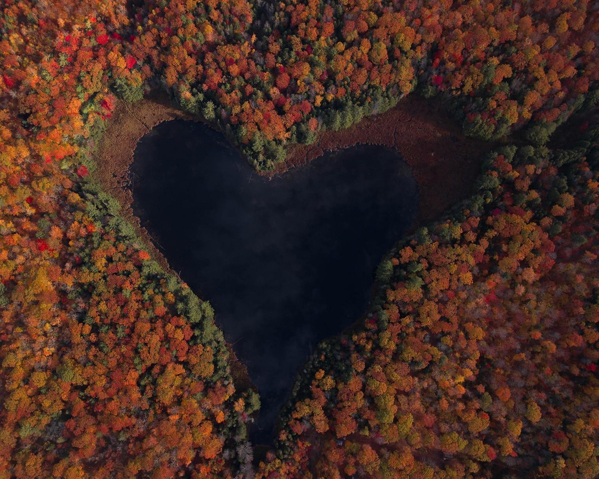 Heart Lake Ontario Kanada Natur in Herzform (Seen, Insel, Fels)