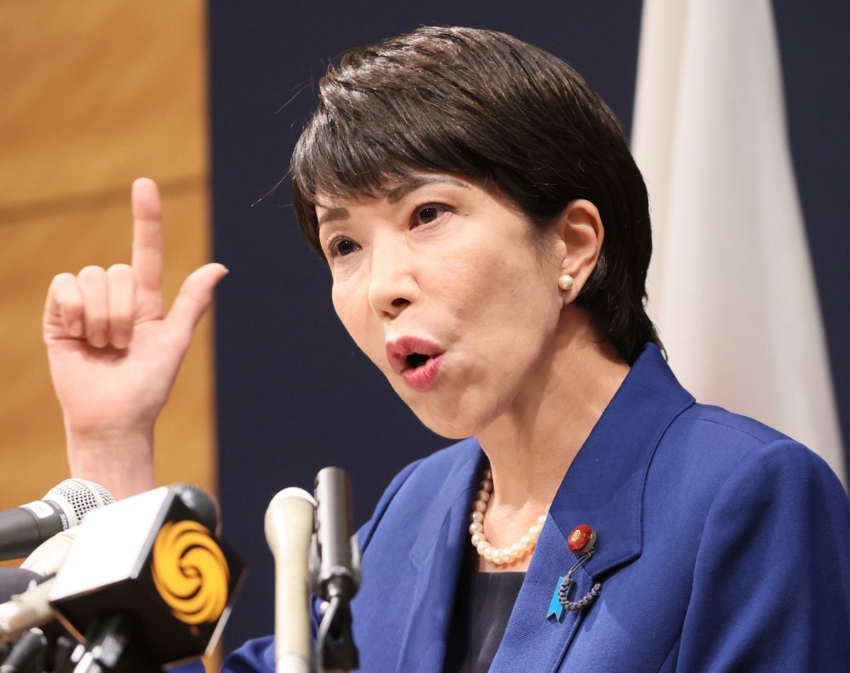 September 9, 2024, Tokyo, Japan - Japanese Economic Security Minister Sanae Takaichi announces she will run for the ruling Liberal Democratic Party LDP presidential election at a press conference in T ...