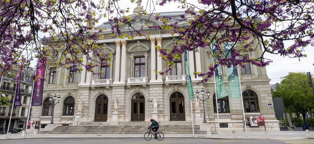 Une caméra cachée découverte dans un vestiaire du personnel au Grand théâtre à Genève.
