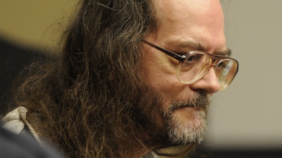 FILE - In this Aug. 16, 2010 file photo, Billy Ray Irick, on death row for raping and killing a 7-year-old girl in 1985, appears in a Knox County criminal courtroom in Knoxville, Tenn., arguing that h ...