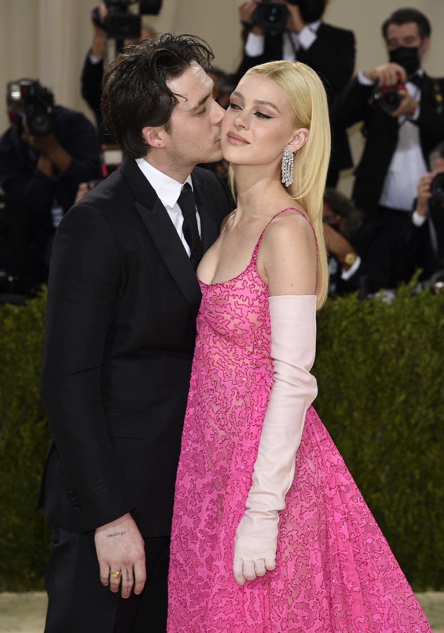 Brooklyn Beckham, left, and Nicola Peltz attend The Metropolitan Museum of Art&#039;s Costume Institute benefit gala celebrating the opening of the &quot;In America: A Lexicon of Fashion&quot; exhibit ...