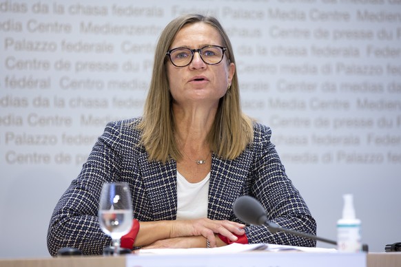 Virginie Masserey, Leiterin Sektion Infektionskontrolle, BAG, spricht waehrend einer Medienkonferenz zur aktuellen Situation des Coronavirus, am Dienstag, 27. Oktober 2020. (KEYSTONE/Peter Klaunzer)