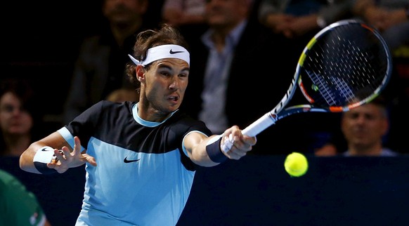 Rafael Nadal of Spain returns the ball to France&#039;s Richard Gasquet during their semi-final match at the Swiss Indoors ATP men&#039;s tennis tournament in Basel, Switzerland October 31, 2015. REUT ...