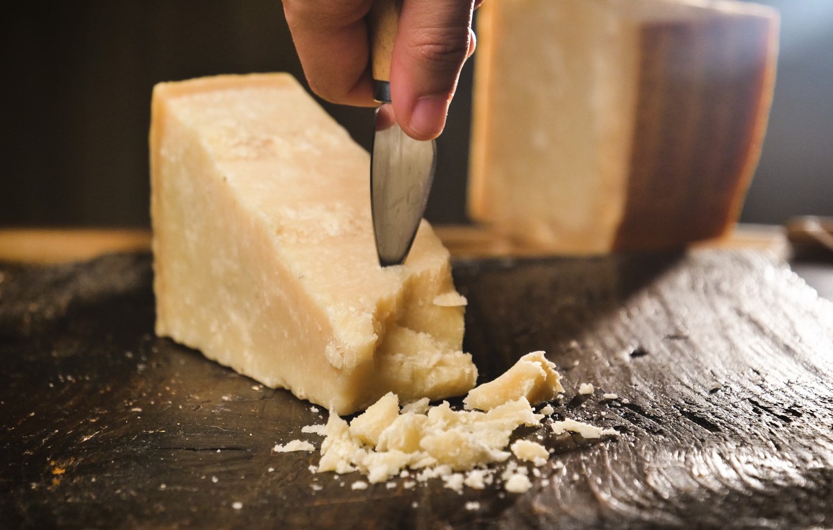 parmesan parmigiano reggiano grana kaese käse essen food italien essen food