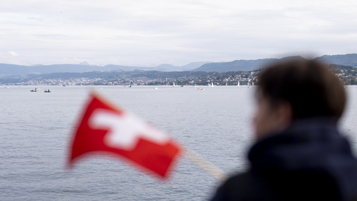 Wie-die-Schweiz-eingeb-rgerte-Russen-trotz-Sanktionen-gew-hren-l-sst
