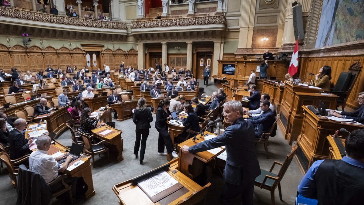 Nationalrat-lehnt-Initiative-Keine-10-Millionen-Schweiz-ab