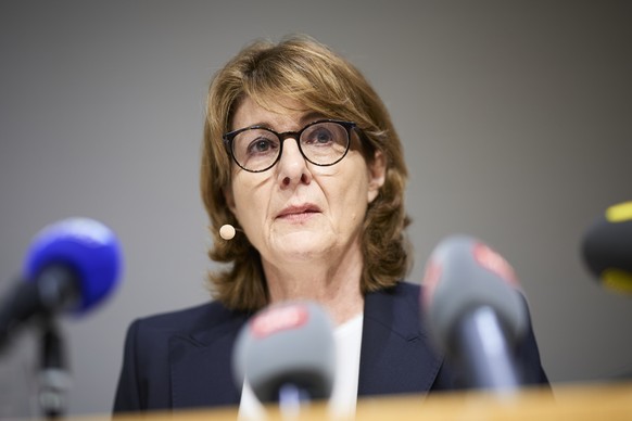 Monika Jaenicke, CEO, Voristzende der Spitaldirektion Univeristaetsspital Zuerich spricht waehrend einer Medienkonferenz zu den Ergebnissen der Administrativuntersuchung zu den Vorkommnissen an der Kl ...