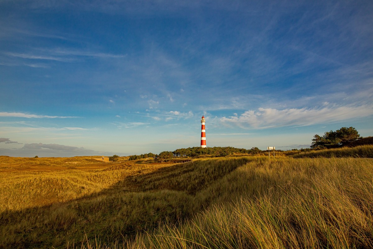 Ameland ist einer der fünf bewohnten westfriesischen Inseln in der Nordsee und gehört zu den Niederlanden.