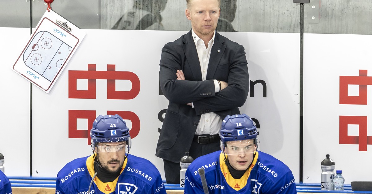 evz-coach-liniger-in-hektischen-zeiten-die-spieler-brauchen-den-kopf-auf-dem-eis