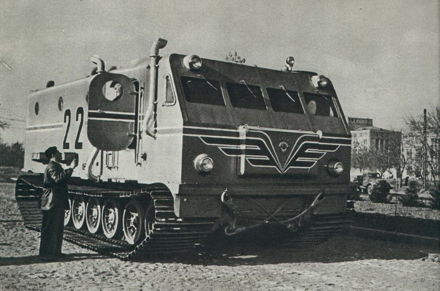 sowjet arktis antarktis
https://www.autoevolution.com/news/this-massive-motorhome-that-conquered-the-arctic-is-the-ultimate-survival-vehicle-169694.html#agal_21