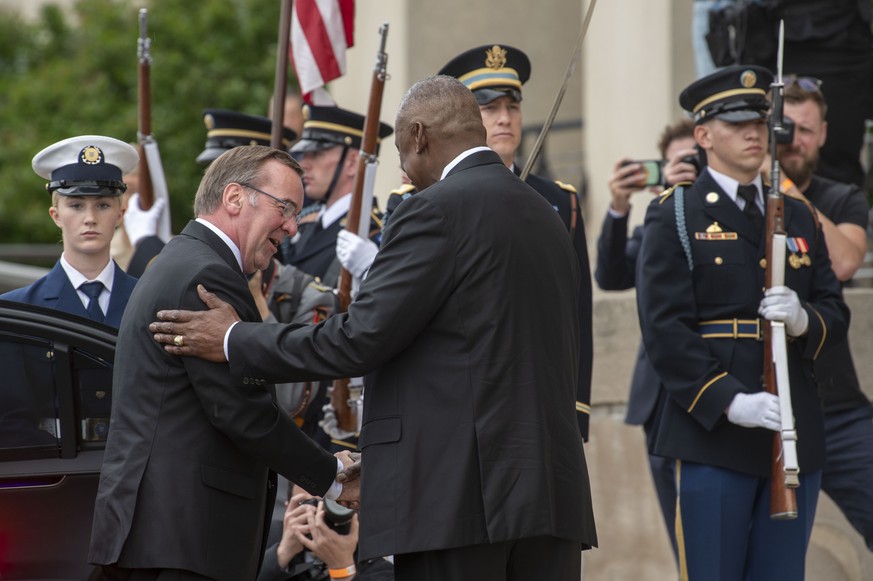 Defense Secretary Lloyd Austin, center, welcomes German Defense Minister Boris Pistorius, left, to the Pentagon on Thursday, May 9, 2024, in Washington. (AP Photo/Kevin Wolf)
Boris Pistorius,Lloyd Aus ...