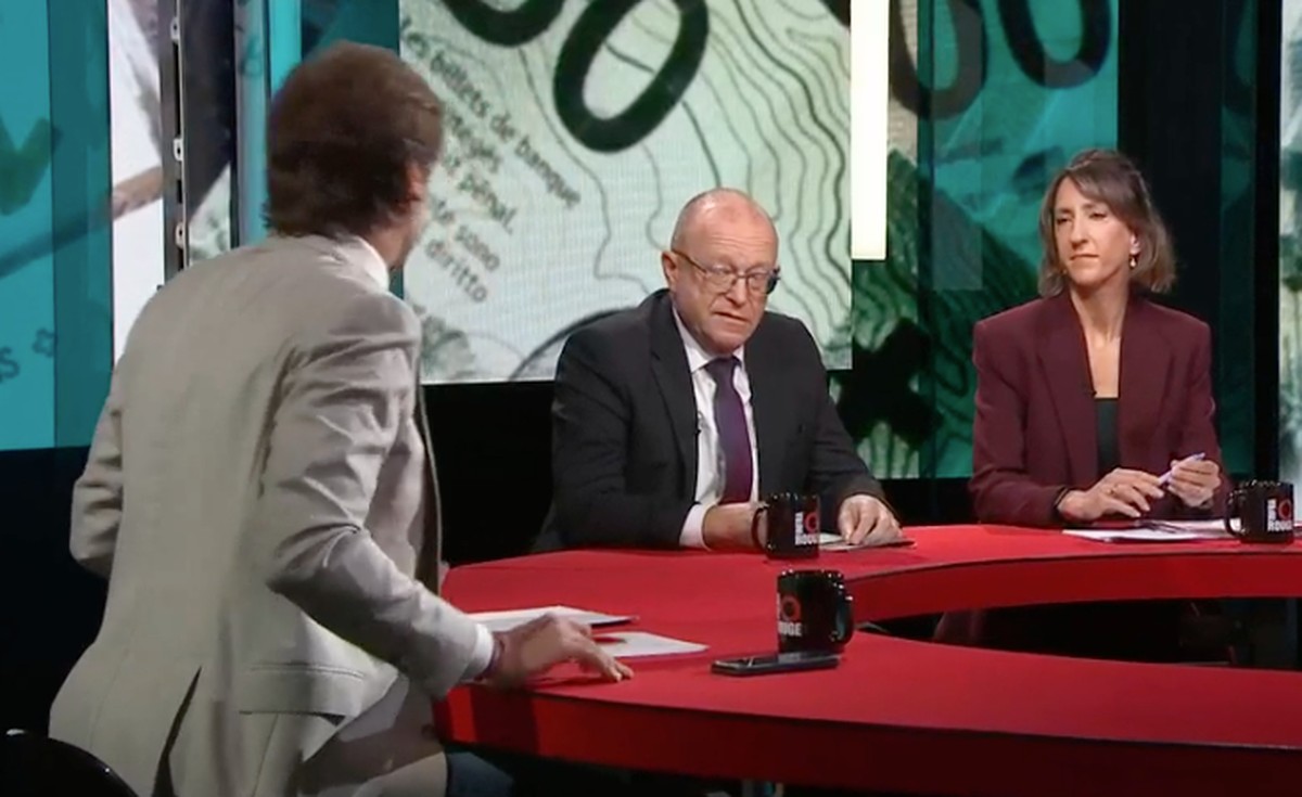 L'image des opposants: l'alliance particulière entre l'UDC Jean-Luc Addor et la socialiste Jessica Jaccoud.