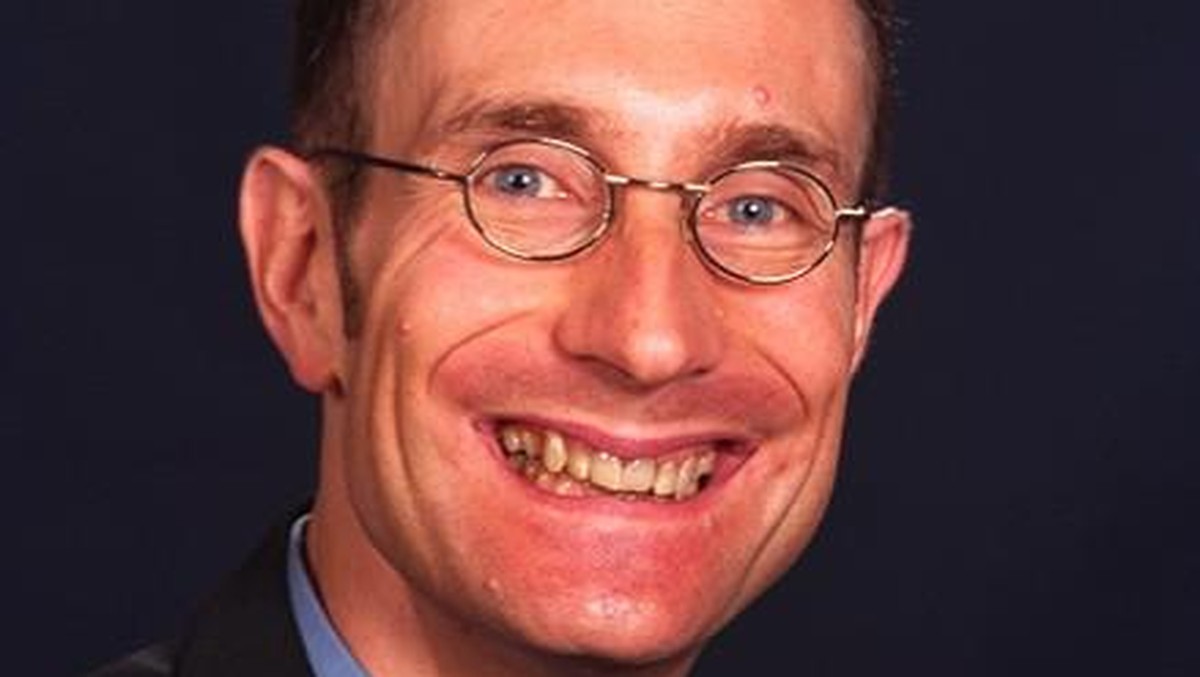Daniel Hinder, Psychologe und Ökonom