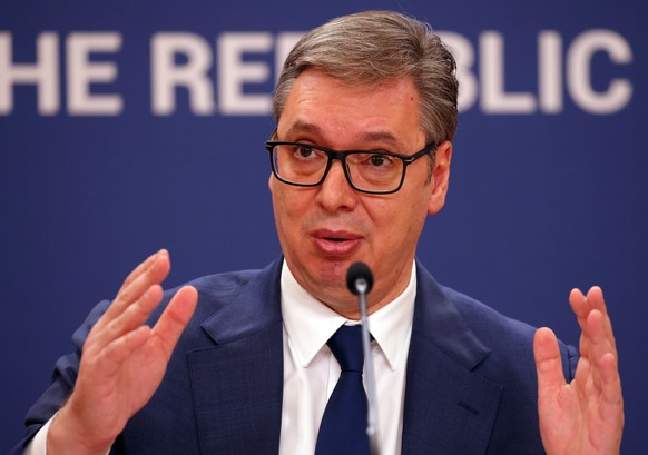 epa12035326 Serbian President Aleksandar Vucic speaks during a press conference in Belgrade, Serbia, 16 April 2025. President Vucic addressed the use of a sound cannon during the 15 March rally in Bel ...