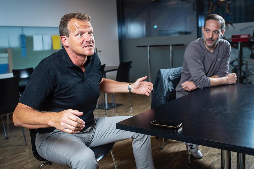 Kevin Schläpfer und Marc Eichmann arbeiten als Sportchefs in der National League beziehungsweise in der Swiss League.