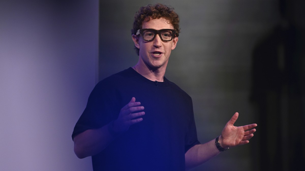 KEYPIX - Meta CEO Mark Zuckerberg wears artificial intelligence-powered smart glasses as he speaks during the company's Connect developer conference Wednesday, Sept. 17, 2025, in Menlo Park, Cali ...
