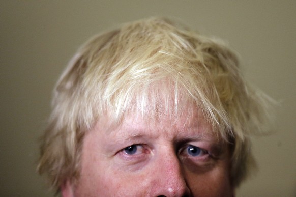 ZUM AUSTRITT GROSSBRITANNIENS AUS DER EUROPAEISCHEN UNION AM FREITAG, 24. JUNI 2016, STELLEN WIR IHNEN FOLGENDES BILDMATERIAL ZUR VERFUEGUNG -Mayor of London Boris Johnson speaks to reporters at the M ...