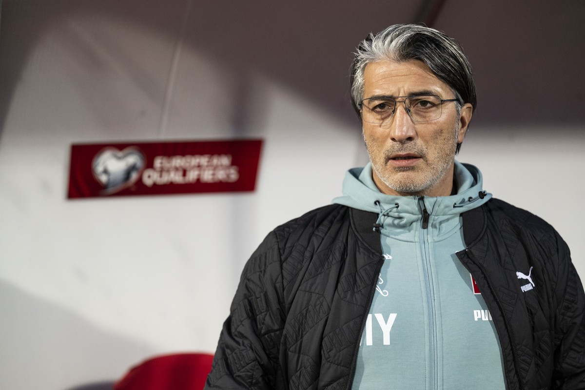 Switzerland's head coach Murat Yakin looks on prior the UEFA Euro 2024 qualifying group I soccer match between Belarus and Switzerland behind closed doors at Karadjordje stadium in Novi Sad, Serb ...