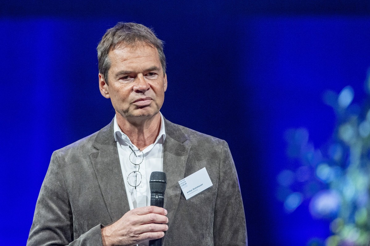 Der Programmleiter Arthur Rutishauser anlaesslich des Swiss Media Forum vom Donnerstag, 11. Mai 2023 im KKL in Luzern. (KEYSTONE/Urs Flueeler)