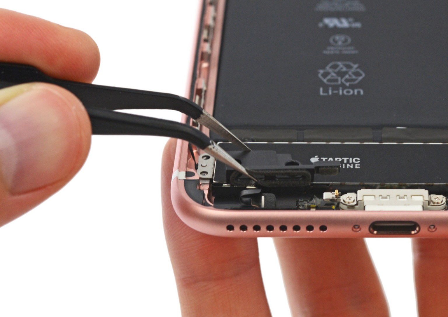 7 Uberraschende Fakten Zum Iphone 7 Zum Beispiel Der Fake Lautsprecher Watson