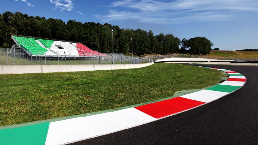 Zuger Porschefahrer wollte Kosten nach Unfall abwälzen – Gericht bremst ihn aus