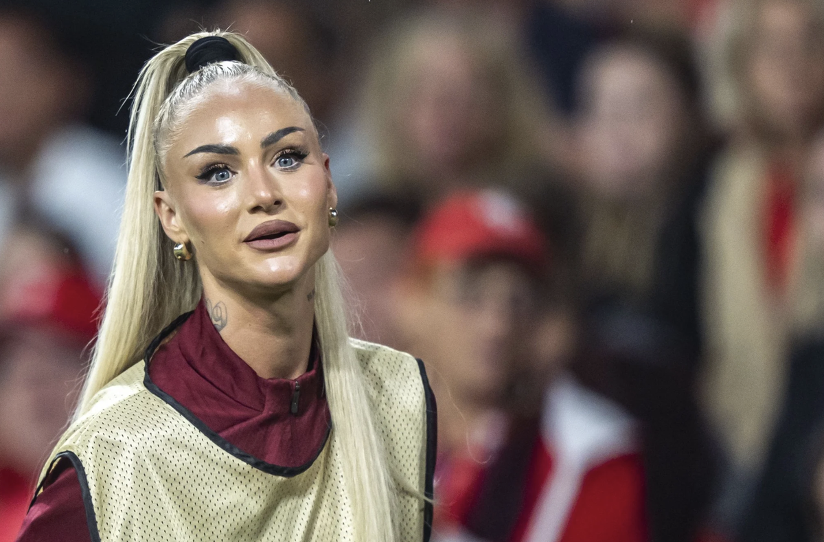 Alisha Lehmann beim Warm-Up der UEFA Women's EURO 2025.