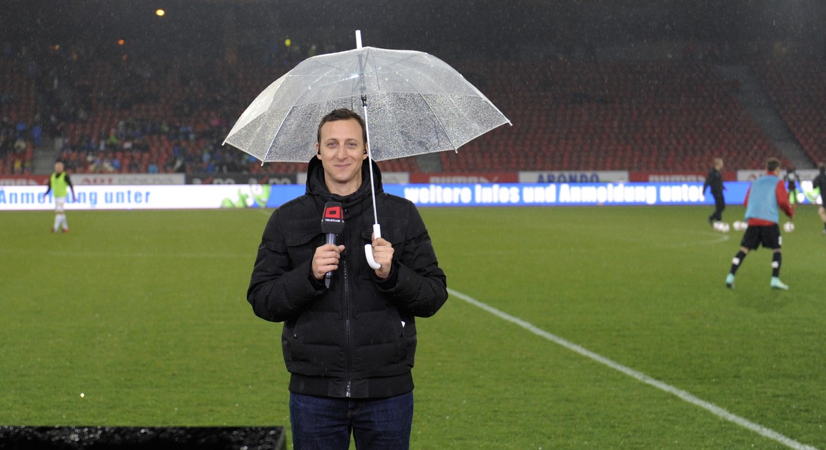 21.03.2015; Zuerich; Fussball Super League - Grasshopper Club Zuerich - FC Aarau;Gianni Wyler, Kommentator Teleclub(Andy Mueller/freshfocus)