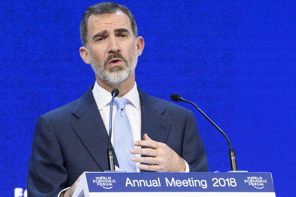 Spain's King Felipe V speaks during a plenary session in the Congress Hall during the 48th Annual Meeting of the World Economic Forum, WEF, in Davos, Switzerland, Wednesday, January 24, 2018. The meeting brings together entrepreneurs, scientists, corporate and political leaders in Davos, January 23 to 26. (KEYSTONE/Laurent Gillieron)
