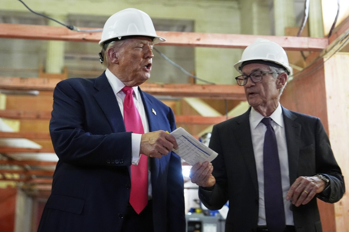 Malaise palpable pendant une rencontre de Trump avec le patron de la Fed Jerome Powell.