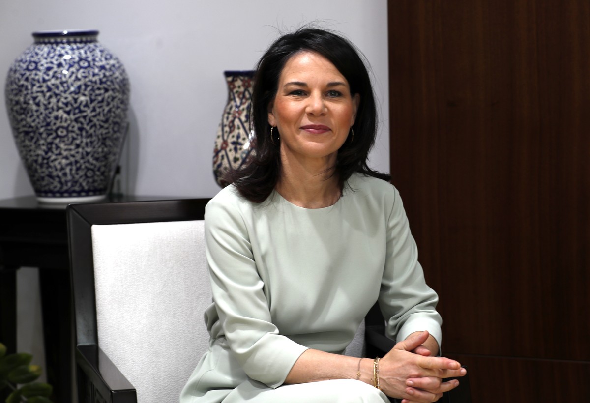 epa11435857 German Foreign Minister Annalena Baerbock during a meeting with Prime Minister of the State of Palestine Mohammad Mustafa during her visit to the West Bank town of Ramallah, 25 June 2024.  ...
