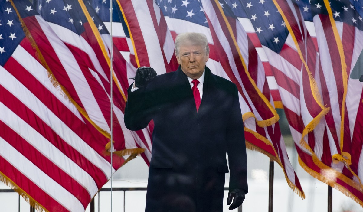 epa08922863 US President Donald J. Trump attends a rally on the Ellipse near the White House in Washington, DC, USA, 06 January 2021. Right-wing conservative groups are protesting against Congress cou ...